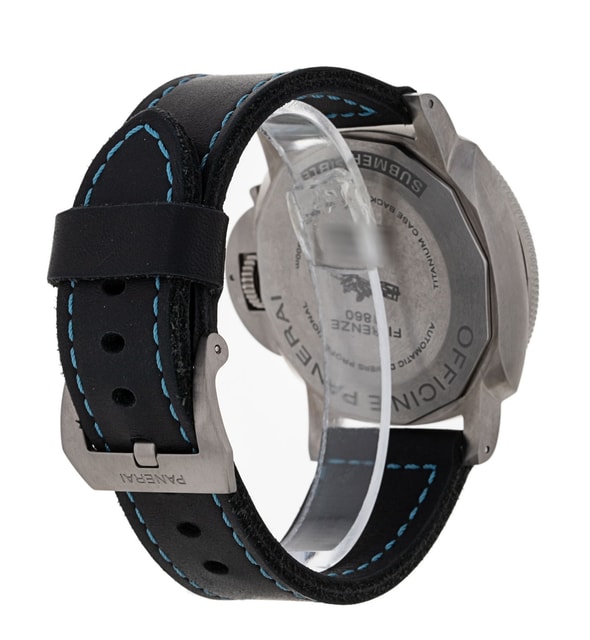 Panerai Submersible PAM00692 Image 3